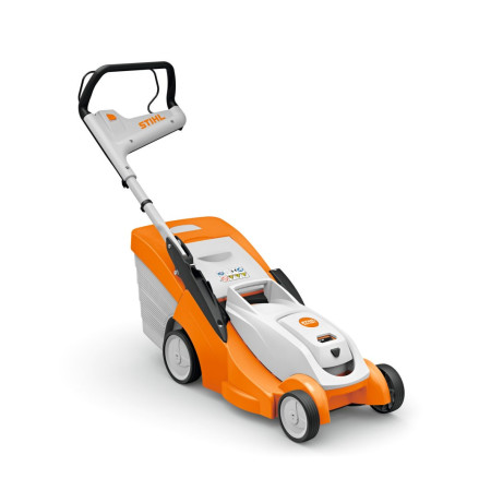 STIHL RMA 239 C Μηχανή γκαζόν με ΑΚ 20 και AL 101