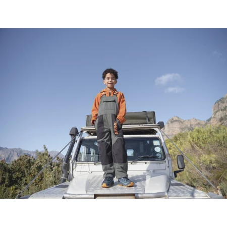 BIB OVERALLS SZ 146-152 KIDS GREEN